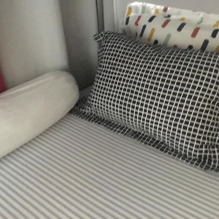 Just For Sleep-Daily Stay 20H To 10H Apres Votre Arrivee Dans Le Batiment D'Entree, Contact I'Hote Via Le Message Ici De Reservation Pour L'Enregistrement I'Entree Dans La Propriete Sans I'Approbation Est Interdite-Resevation D'Un Tiers Est Inaccepta Bobigny Exteriör bild