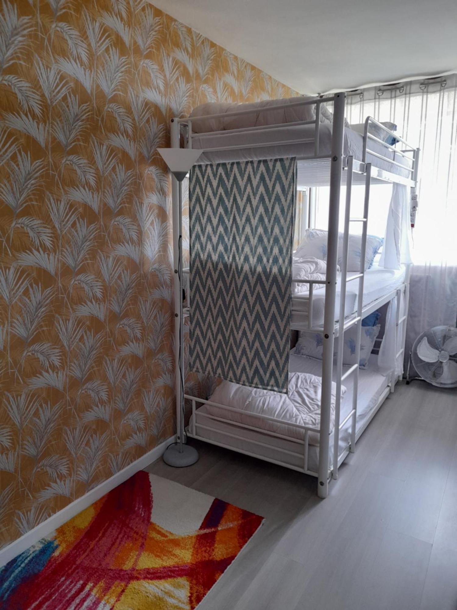 Just For Sleep-Daily Stay 20H To 10H Apres Votre Arrivee Dans Le Batiment D'Entree, Contact I'Hote Via Le Message Ici De Reservation Pour L'Enregistrement I'Entree Dans La Propriete Sans I'Approbation Est Interdite-Resevation D'Un Tiers Est Inaccepta Bobigny Exteriör bild